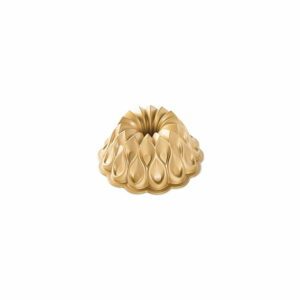 Forma na bábovku ve zlaté barvě Nordic Ware Crown